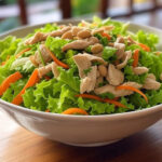 bol de salade de poulet